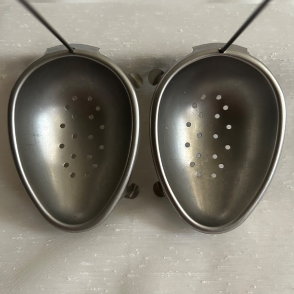 1950’s Egg Poachers Pair Recommended by Julia Child Vintage - Picture 8 of 12